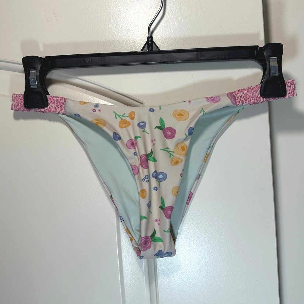 Blackbough Swim Bikini Bottoms Women Small Cream Floral Smocked Side Cheeky